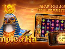 American Roulette wheel with 38 numbered pockets on mpo2121 slot live table